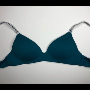 Victoria’s Secret T-shirt bra 32C turquoise